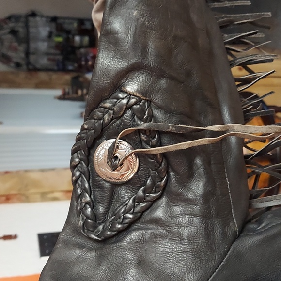 Vintage Ladies Leather Motorcycle Jacket - Picture 2 of 7